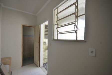 Apartamento para alugar com 96m², 3 quartos e sem vagaQuarto de Serviço