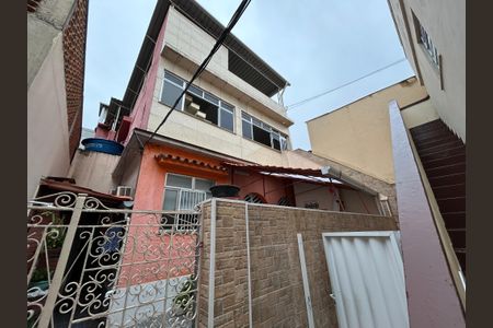 Casa para alugar com 208m², 2 quartos e 1 vagaFachada