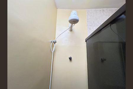 Casa para alugar com 208m², 2 quartos e 1 vagaChuveiro