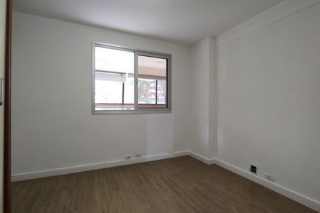 Apartamento à venda com 80m², 3 quartos e 1 vagaQuarto 2