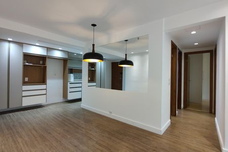 Apartamento à venda com 80m², 3 quartos e 1 vagaSala