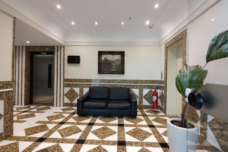 Apartamento à venda com 80m², 3 quartos e 1 vagaHall social