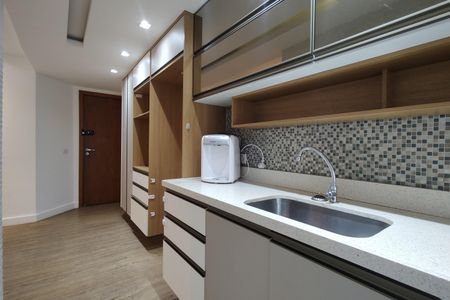 Apartamento à venda com 80m², 3 quartos e 1 vagaCozinha - Armários