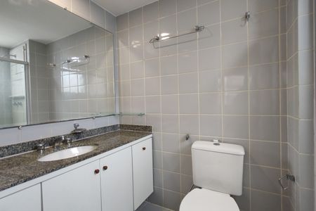 Apartamento à venda com 80m², 3 quartos e 1 vagaBanheiro da Suíte