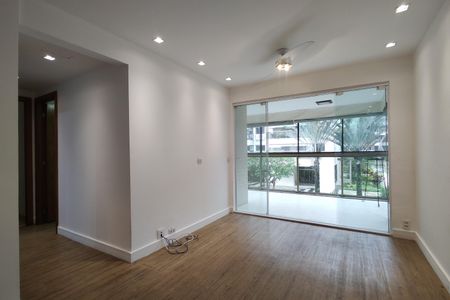 Apartamento à venda com 80m², 3 quartos e 1 vagaSala