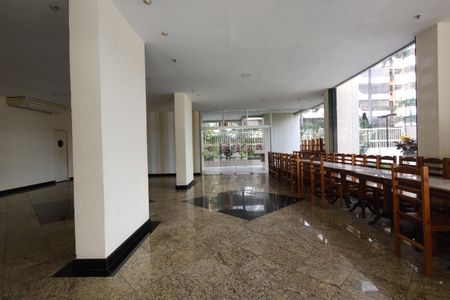 Apartamento à venda com 80m², 3 quartos e 1 vagaÁrea comum - Salão de festas