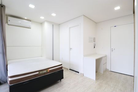 Studio à venda com 33m², 1 quarto e 1 vagaSala/Quarto