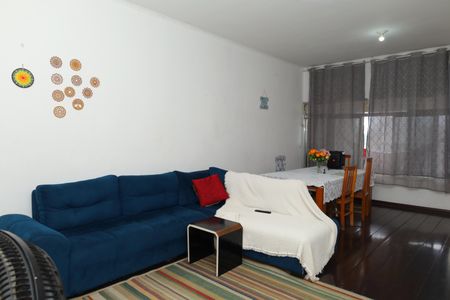 Casa à venda com 536m², 3 quartos e 7 vagasSala