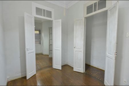 Casa à venda com 154m², 4 quartos e sem vaga Casa à venda com 154m², 4 quartos e sem vagaQuarto 3