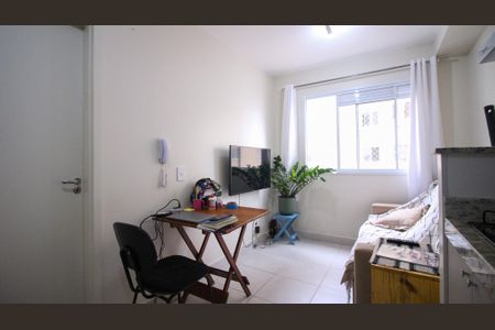 Apartamento para alugar com 1 quarto, 25m² em Vila Ema, São Paulo