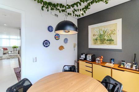 Apartamento à venda com 172m², 3 quartos e 1 vagaCopa