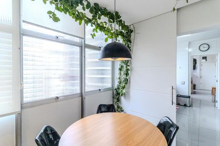 Apartamento à venda com 172m², 3 quartos e 1 vagaCopa