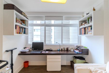 Apartamento à venda com 172m², 3 quartos e 1 vagaQuarto 1