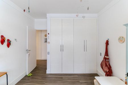 Apartamento à venda com 172m², 3 quartos e 1 vagaQuarto 2