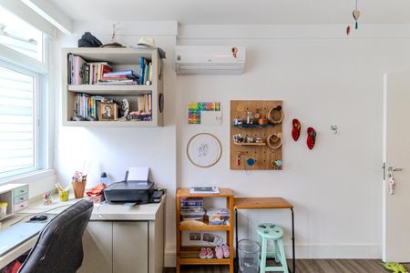 Apartamento à venda com 172m², 3 quartos e 1 vagaQuarto 2