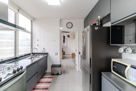 Apartamento à venda com 172m², 3 quartos e 1 vagaCozinha