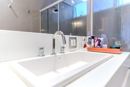 Apartamento à venda com 172m², 3 quartos e 1 vagaBanheiro da Suíte