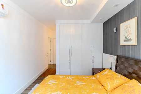 Apartamento à venda com 172m², 3 quartos e 1 vagaSuíte