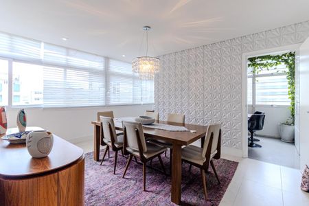 Apartamento à venda com 172m², 3 quartos e 1 vagaSala