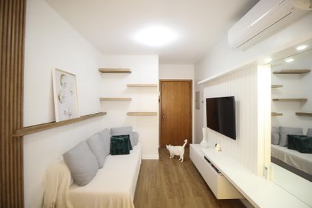 Apartamento à venda com 65m², 2 quartos e 1 vagaSala