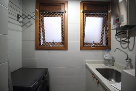 Apartamento à venda com 65m², 2 quartos e 1 vagaÁrea de Serviço