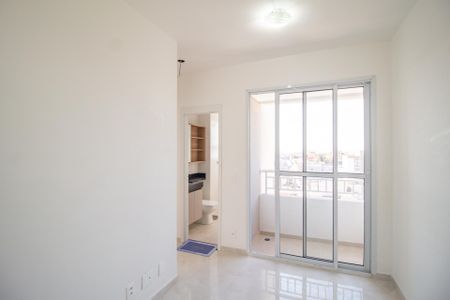 Sala de apartamento para alugar com 2 quartos, 45m² em Jardim Planalto, Carapicuíba