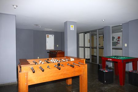 Apartamento para alugar com 45m², 2 quartos e 1 vagaÁrea comum - Sala de jogos