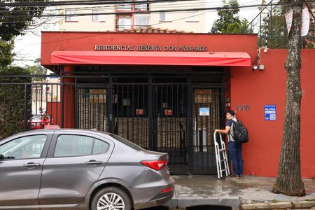 Apartamento para alugar com 45m², 2 quartos e 1 vagaFachada do condomínio