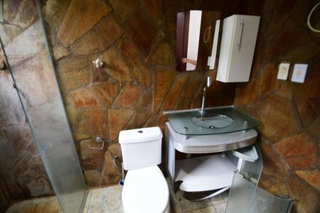 Casa para alugar com 100m², 3 quartos e 2 vagasBanheiro Suíte