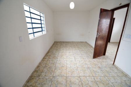 Casa para alugar com 100m², 3 quartos e 2 vagasQuarto 1