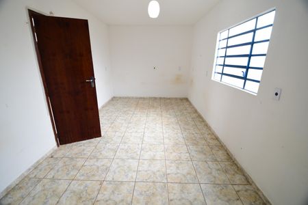 Casa para alugar com 100m², 3 quartos e 2 vagasQuarto 1