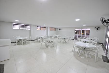 Apartamento para alugar com 84m², 2 quartos e 1 vaga