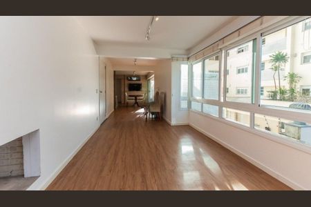 Sala de apartamento para alugar com 3 quartos, 197m² em Rio Branco, Porto Alegre