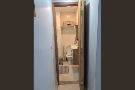 Apartamento para alugar com 70m², 3 quartos e sem vagaBanheiro