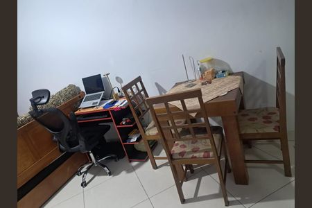 Quarto de apartamento para alugar com 3 quartos, 70m² em Copacabana, Rio de Janeiro