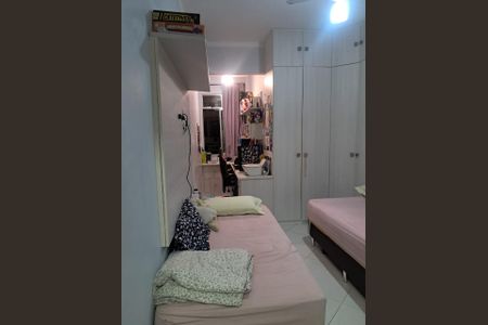 Apartamento para alugar com 70m², 3 quartos e sem vagaQuarto