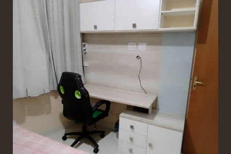 Apartamento para alugar com 70m², 3 quartos e sem vagaQuarto