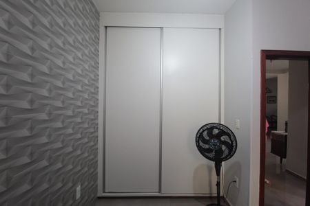 Casa à venda com 406m², 4 quartos e 3 vagasQuarto 2