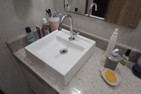 Casa à venda com 406m², 4 quartos e 3 vagasBanheiro Social