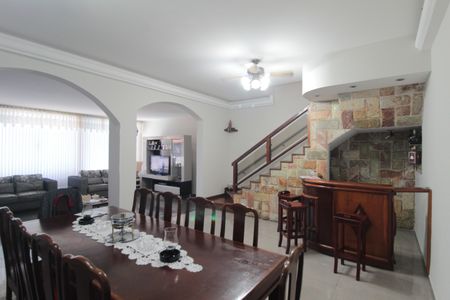 Casa à venda com 406m², 4 quartos e 3 vagasSala de Jantar