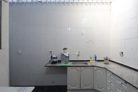 Casa à venda com 406m², 4 quartos e 3 vagasCozinha