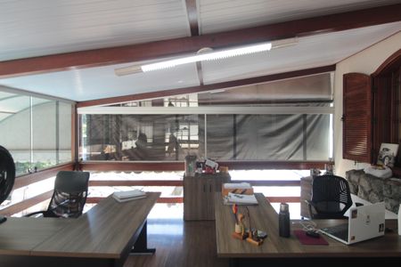 Casa à venda com 406m², 4 quartos e 3 vagasEscritório