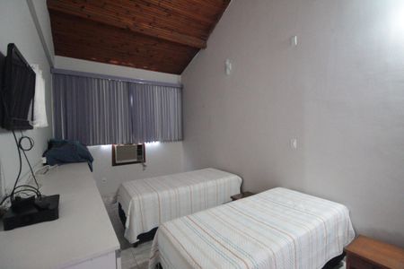 Casa à venda com 406m², 4 quartos e 3 vagasQuarto 1