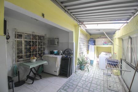 Casa para alugar com 150m², 2 quartos e 1 vaga Casa para alugar com 150m², 2 quartos e 1 vagaGaragem / Área de Serviço