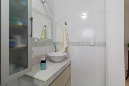 Apartamento para alugar com 75m², 2 quartos e 1 vagaSuíte