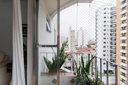 Apartamento para alugar com 75m², 2 quartos e 1 vagaVaranda