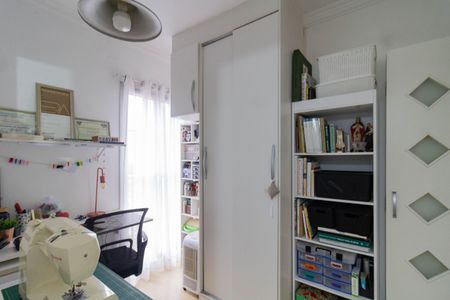 Apartamento para alugar com 75m², 2 quartos e 1 vagaQuarto