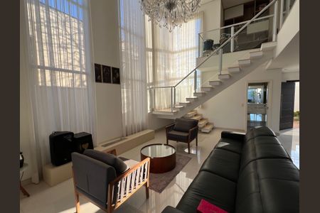 Sala de casa para alugar com 3 quartos, 314m² em Parque das Universidades, Campinas