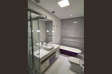 Casa à venda com 314m², 3 quartos e 2 vagas Casa à venda com 314m², 3 quartos e 2 vagasBanheiro