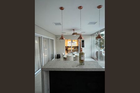 Casa à venda com 314m², 3 quartos e 2 vagas Casa à venda com 314m², 3 quartos e 2 vagasVaranda